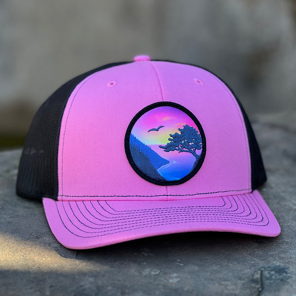 Vista Trucker (Pink/Black)