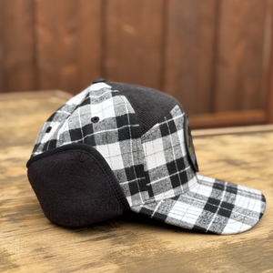 Blackout Cypress Quilted Thermal Hat (Black/White)