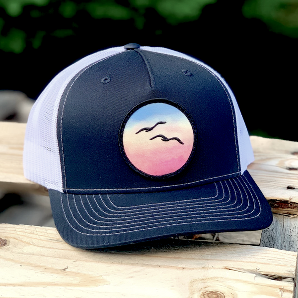 Birds Curved-Brim Trucker (Black/White)