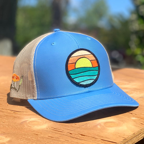 Poppy Serenity Curved-Brim Trucker (Ocean/Sand)