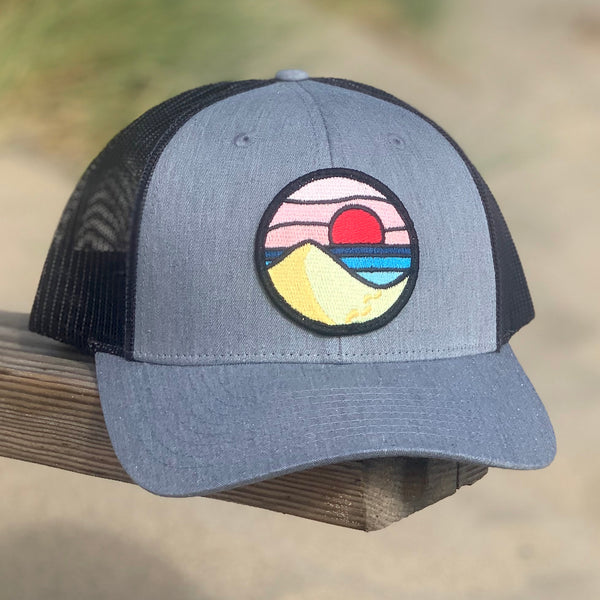 Beach Day Curved-Brim Trucker (Stone/Black)